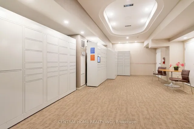 Additional image 39 of 3939 Duke Of York Blvd Unit 717