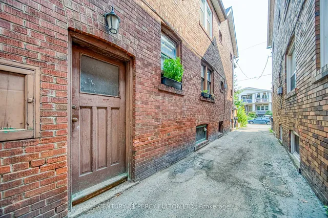 Additional image 26 of 48-50 Scarboro Beach Blvd