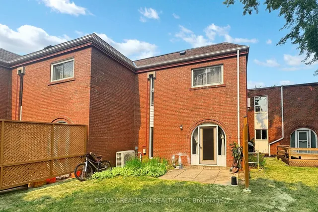 Additional image 34 of 15 Esterbrooke Ave Unit 131