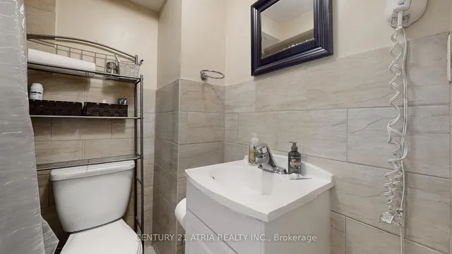 Additional image 16 of 82 Clementine Sq