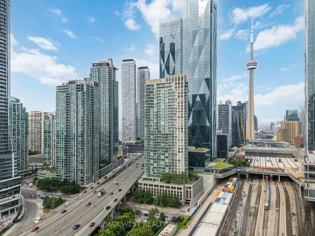 Additional image 15 of 18 Yonge St Unit 710