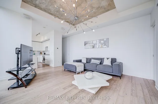 Additional image 14 of 629 King St Unit 1418