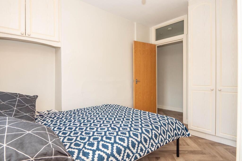 Additional image 10 of Avondale Road, Shipley