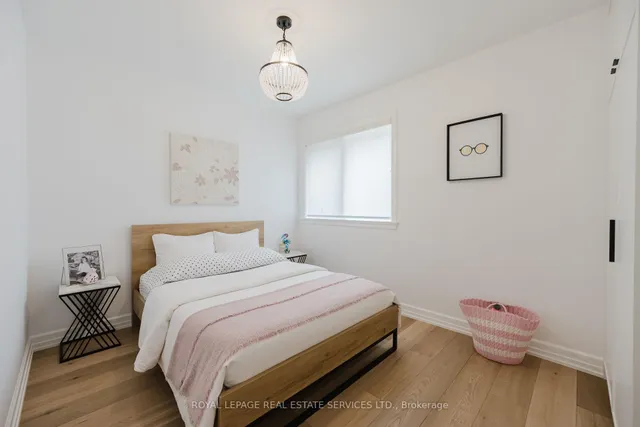 Additional image 33 of 106 Princess Margaret Blvd