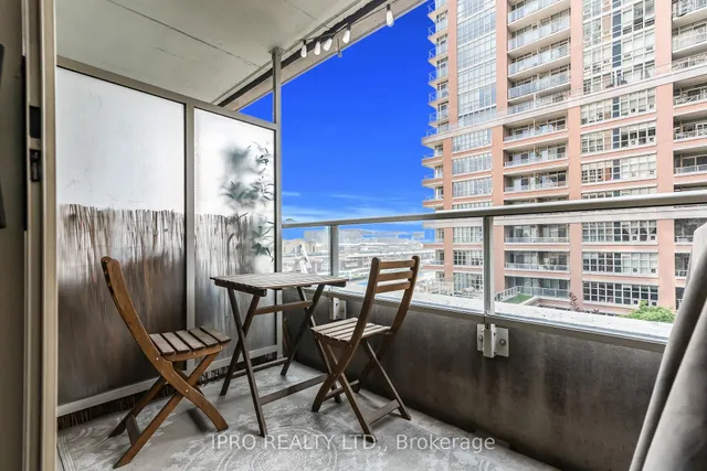 Additional image 25 of 65 East Liberty St Unit 606