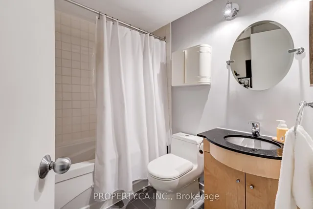 Additional image 16 of 27 Brock Ave Unit 203