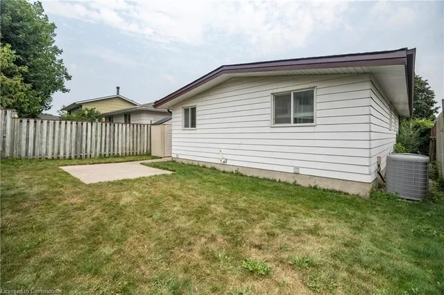 Additional image 28 of 151 Greendale Cres