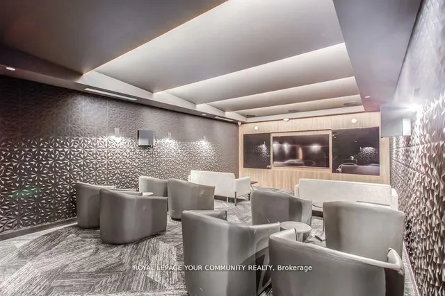 Additional image 20 of 255 Village Green Sq Unit 1310