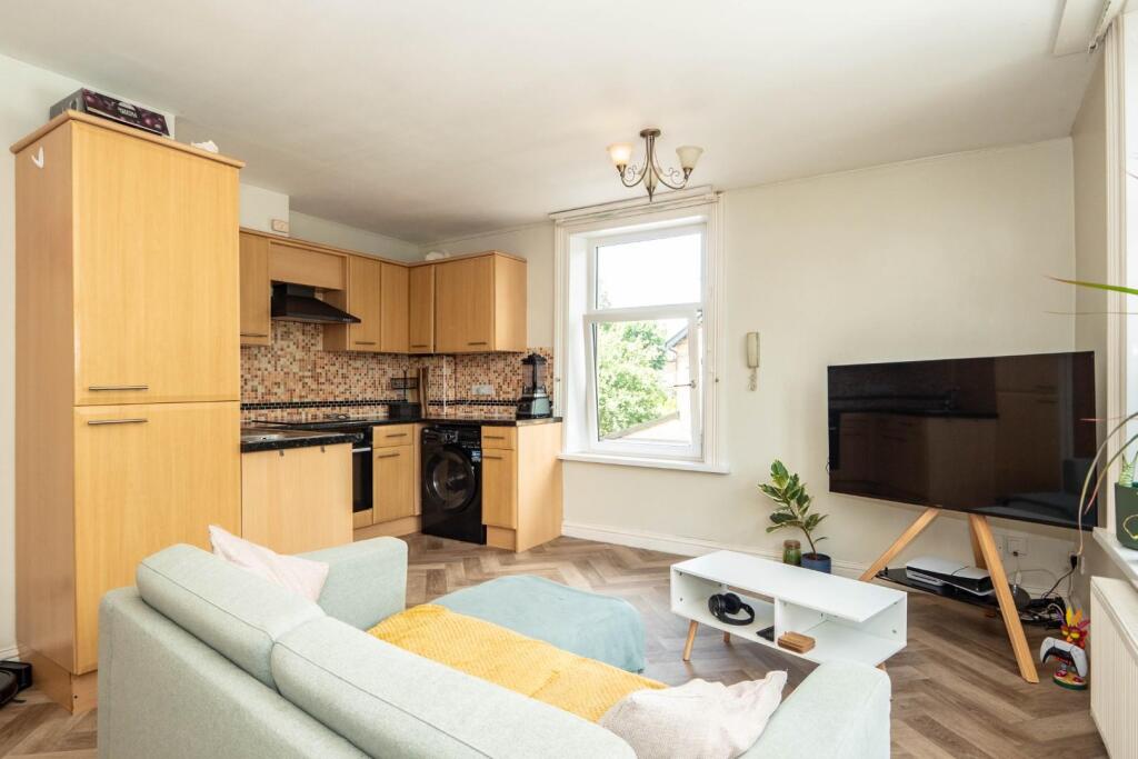 Additional image 5 of Avondale Road, Shipley