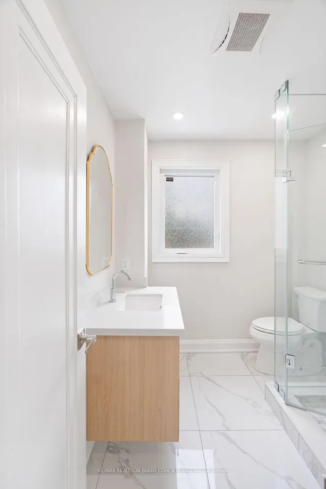 Additional image 32 of 918 Eglinton Ave
