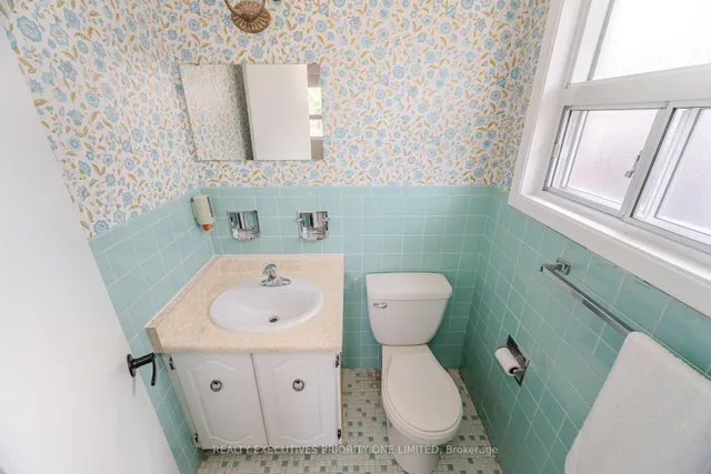 Additional image 15 of 30 Bartel Dr