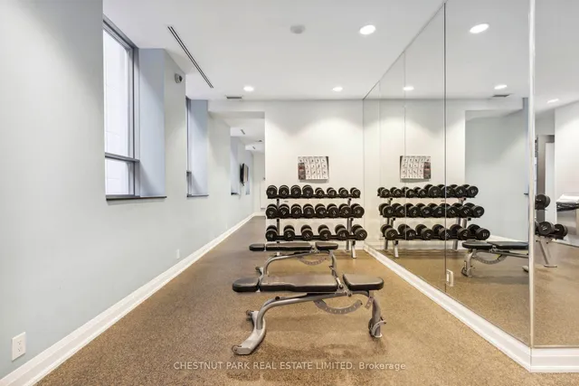 Additional image 26 of 21 Balmuto St Unit 1204