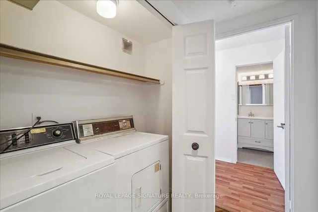 Additional image 33 of 55 Skymark Dr Unit 2404