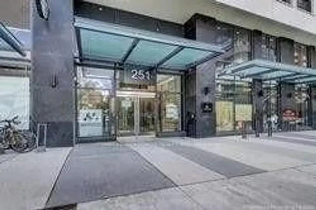 251 Jarvis St Unit 4505