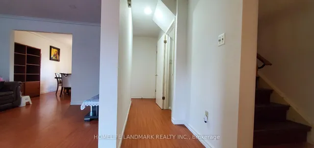 Additional image 7 of 91 L'Amoreaux Dr Unit 102