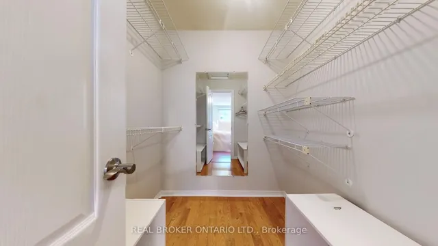 Additional image 21 of 255 Port Royal Tr