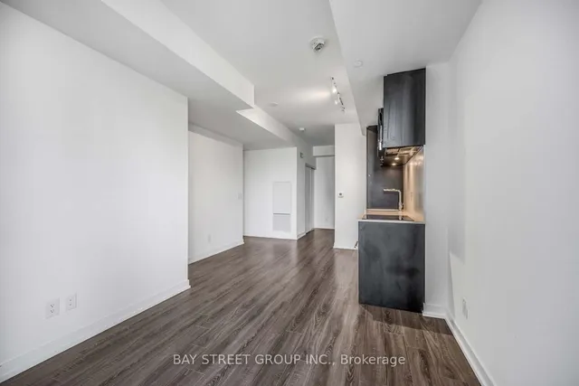 Additional image 14 of 20 Edward St Unit 1419