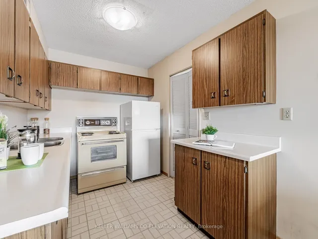 Additional image 23 of 270 Scarlett Rd Unit 2009