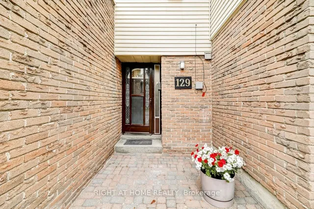 Additional image 2 of 129 Jenny Wren Way