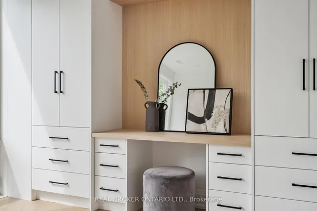 Additional image 15 of 98 Hogarth Ave