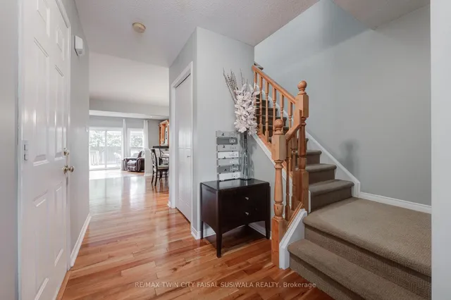 Additional image 11 of 22 Pebblecreek Dr