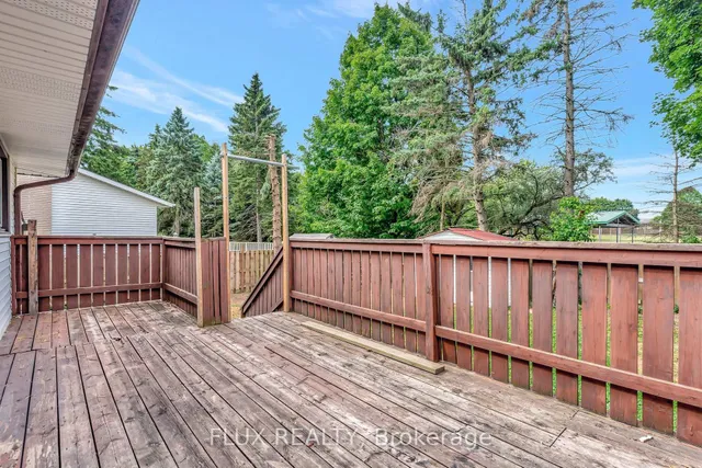 Additional image 29 of 8 Mayfair Crt