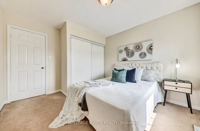 Additional image 24 of 21 Ecopark Gate