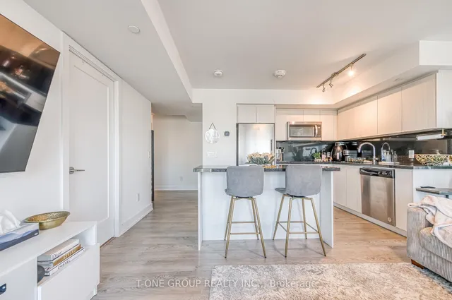 Additional image 11 of 5 Mabelle Ave Unit 1428