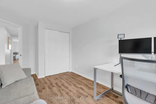 Additional image 20 of 30 Bryan Crt Unit 24