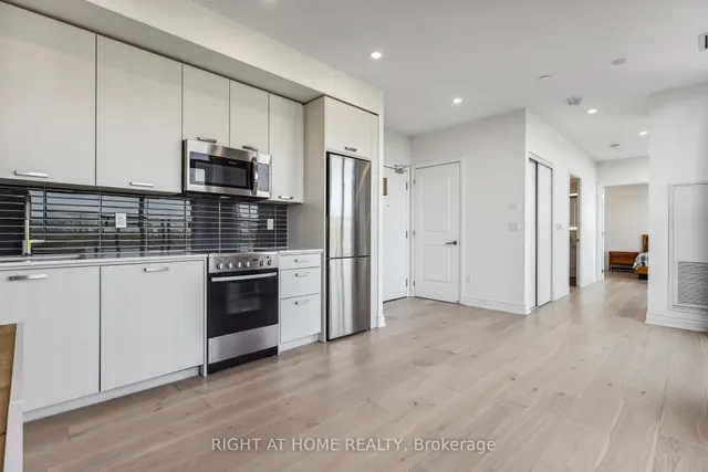 Additional image 6 of 2301 Danforth Ave Unit PH801