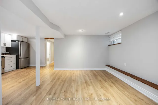 Additional image 25 of 80 Thirty Ninth St