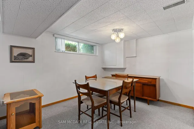 Additional image 48 of 70 Frost St