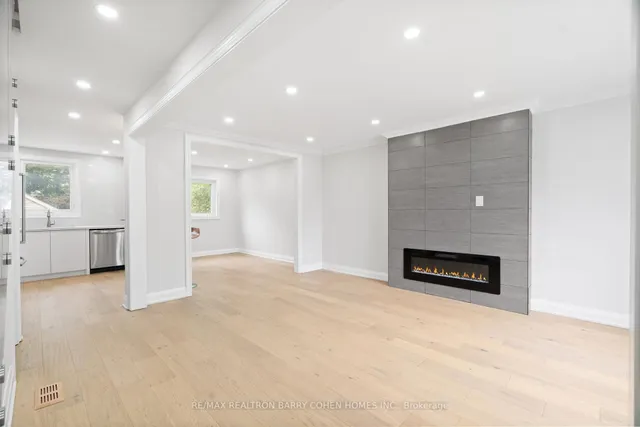 Additional image 5 of 918 Eglinton Ave