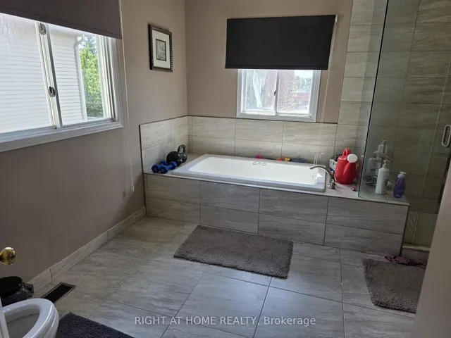 Additional image 28 of 15 Lorilee Cres