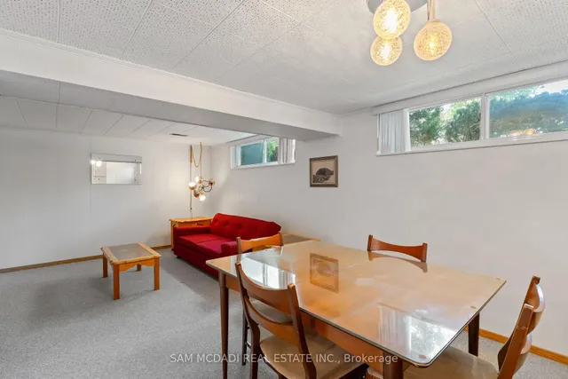 Additional image 44 of 70 Frost St