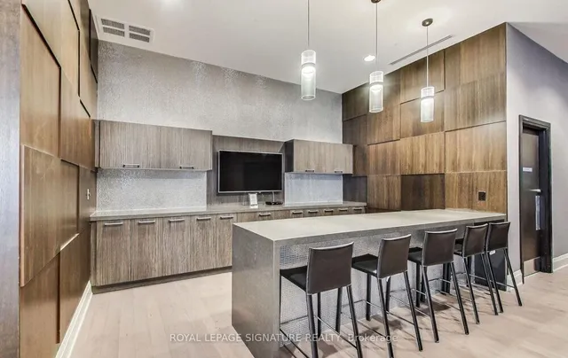 Additional image 47 of 35 Fontenay Crt Unit 807