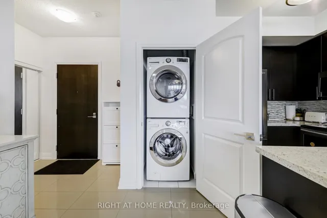 Additional image 15 of 55 De Boers Dr Unit LPH04