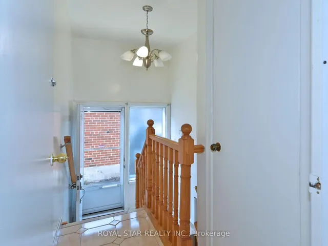 Additional image 26 of 25 Diana Dr