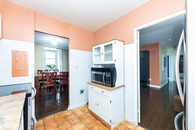 Additional image 18 of 3390 Weston Rd Unit 1009