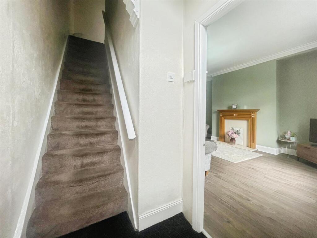 Additional image 4 of Higher Intake Road Bradford, BD2 4SQ