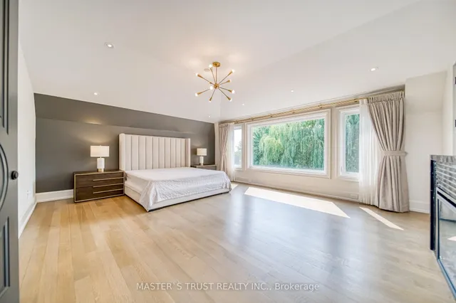 Additional image 19 of 15 Ames Circ