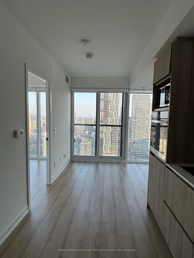 319 Jarvis St Unit 3617