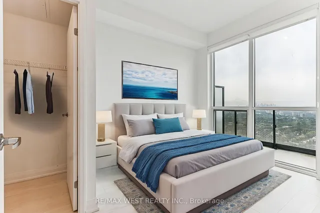 Additional image 6 of 30 Gibbs Rd Unit 3310