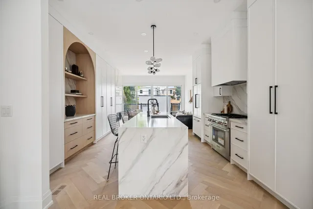 Additional image 6 of 98 Hogarth Ave