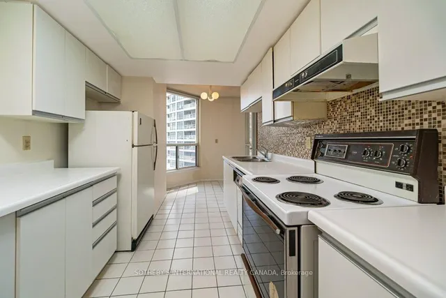 Additional image 13 of 30 Holly St Unit 1105