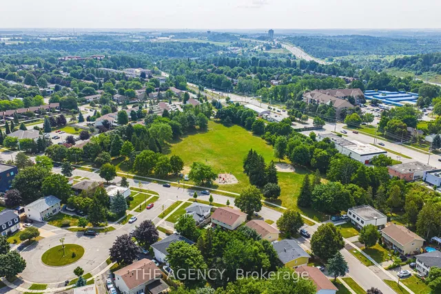 Additional image 32 of 137 Pepperwood Cres