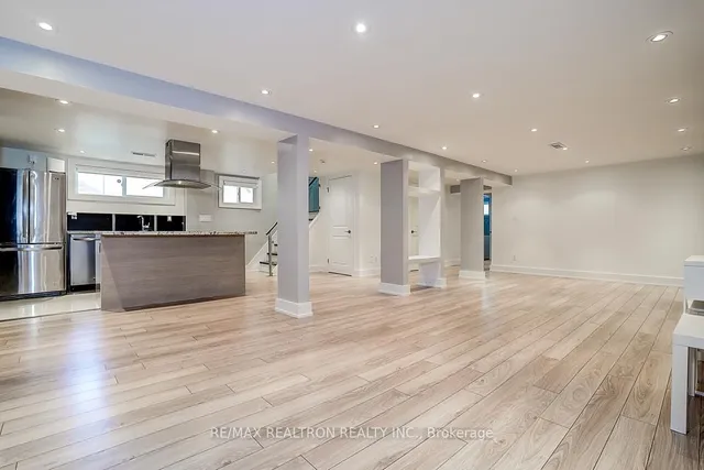 Additional image 42 of 46 Broadleaf Rd