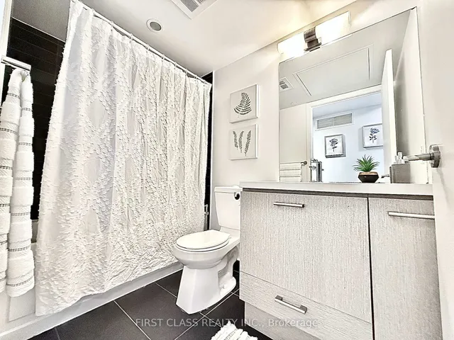 Additional image 5 of 87 Peter St Unit 1413