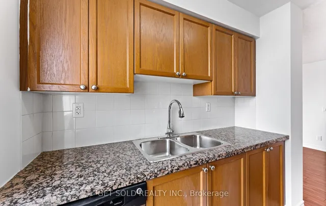 Additional image 18 of 5 Michael Power Pl Unit LPH03