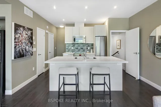 Additional image 7 of 441 Jane St Unit 210